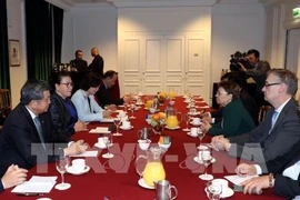 NA Chairwoman receives France’s aerospace group leaders