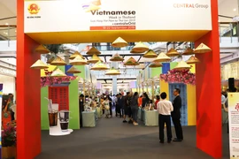 Vietnamese goods introduced in Thailand