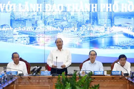 Government supports special mechanisms for ground clearance in HCM City