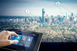 Symposium talks Ho Chi Minh City smart city development 