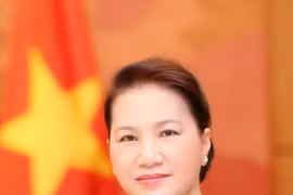 Top legislator leaves for official visits to Morocco, France