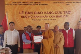 Vietnamese Buddhists send aid to Mozambique’s storm victims 