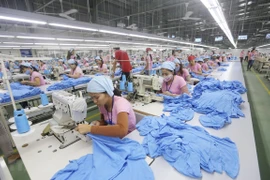 Government asks for measures to restructure industrial sector