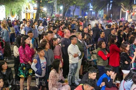 Hanoi attracts 515,000 visitors during Tet