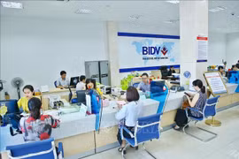Awards honour standout Vietnamese banks