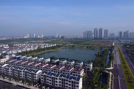 Hanoi performs well as economic locomotive of Vietnam
