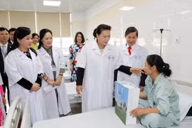 NA Chairwoman greets medical sector on doctors’ day 