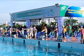 Ho Chi Minh City intensifies swimming practices against drowning