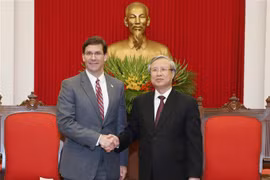 Party leading official welcomes US Defence Secretary