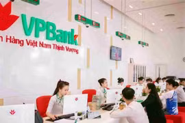Banks dominate corporate bond market in first seven months