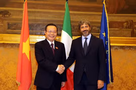 NA Vice Chairman meets with leaders of Italy’s lower house