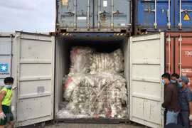 83 containers of plastic waste found in Cambodia 