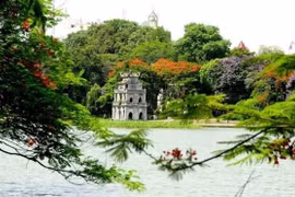 Tourist arrivals in Hanoi grow 9.5 percent in eight months