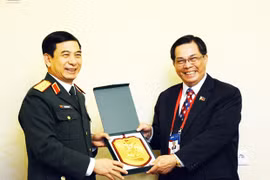 Army’s general staff chief meets Russian, Philippine officers in Moscow