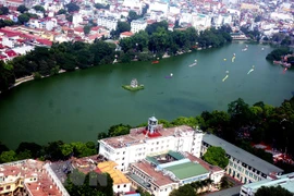 Tourist arrivals to Hanoi hike during holiday 