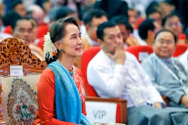 Myanmar strives to lure foreign investment