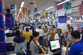 HCM City ensures supply of essential goods for Tet