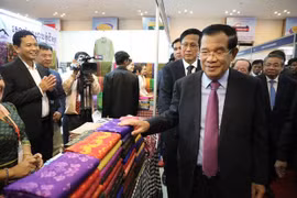 Vietnam – Cambodia model border market inaugurated 