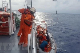 China helps rescue injured fisherman