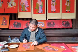Traditional folk painting enjoys a revival