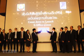 Vietnamese telecom group helps Laos apply E-Office system