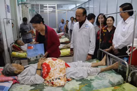 NA leader pays Tet visit to Tien Giang’s police, medical workers