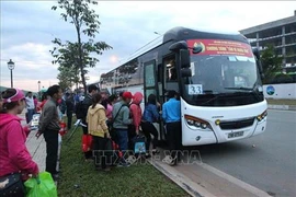 Activities bring warm Tet to underprivileged workers in HCM City, Hau Giang 
