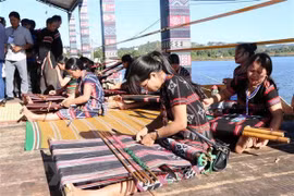 Programme honours value of Vietnam’s brocade cultures