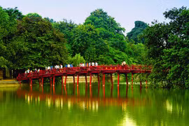 Hanoians look forward to DPRK-USA Summit 
