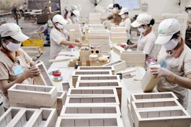 Forestry product exports pick up 18 percent in Q1