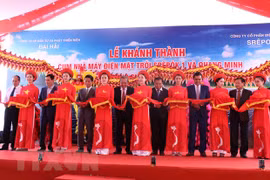 Solar power complex inaugurated in Dak Lak province