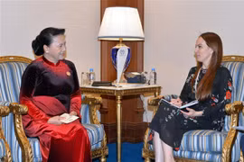 NA Chairwoman meets IPU leader in Doha