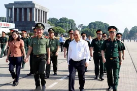 PM inspects President Ho Chi Minh Mausoleum’s maintenance