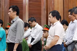 Two ringleaders in fake cancer drug case jailed for total 37 years