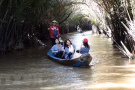 Tourism market busy ahead of Tet holiday