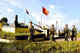 Vietnam, Cambodia work to build common border of peace