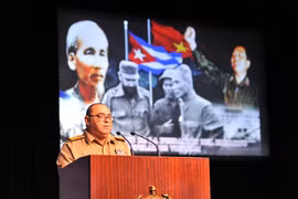 Cuba honours heroic tradition of Vietnam People’s Army