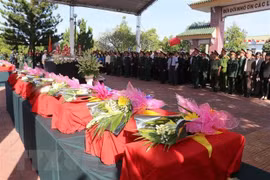 Dak Lak holds burial services for remains of martyrs found in Cambodia 