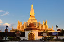 Laos strives to develop tourism 