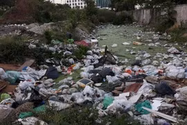 Thailand works to ban plastic products