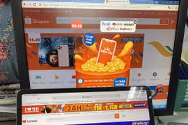 Year-end promotions heat up e-commerce market