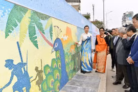 Work on Sri Lanka on Hanoi Ceramic Road unveiled