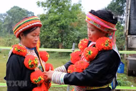 Red Dao group’s costume decoration art recognised as national heritage