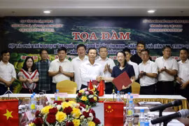 Lao Cai, Chinese locality bolster tourism cooperation
