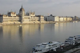 Thailand, Hungary cooperate in river water management 
