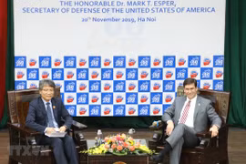 US Secretary of Defense gives speech at Diplomatic Academy 