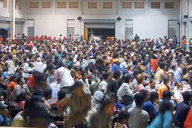 Thailand: Two million migrant workers allowed to register