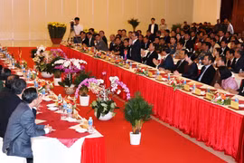 Officials of Cambodian provinces pay pre-Tet visit to Tay Ninh