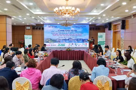 Quang Ninh seminar looks for solutions to plastic waste