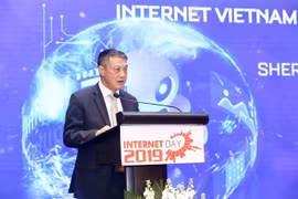 Forum focuses on digital change